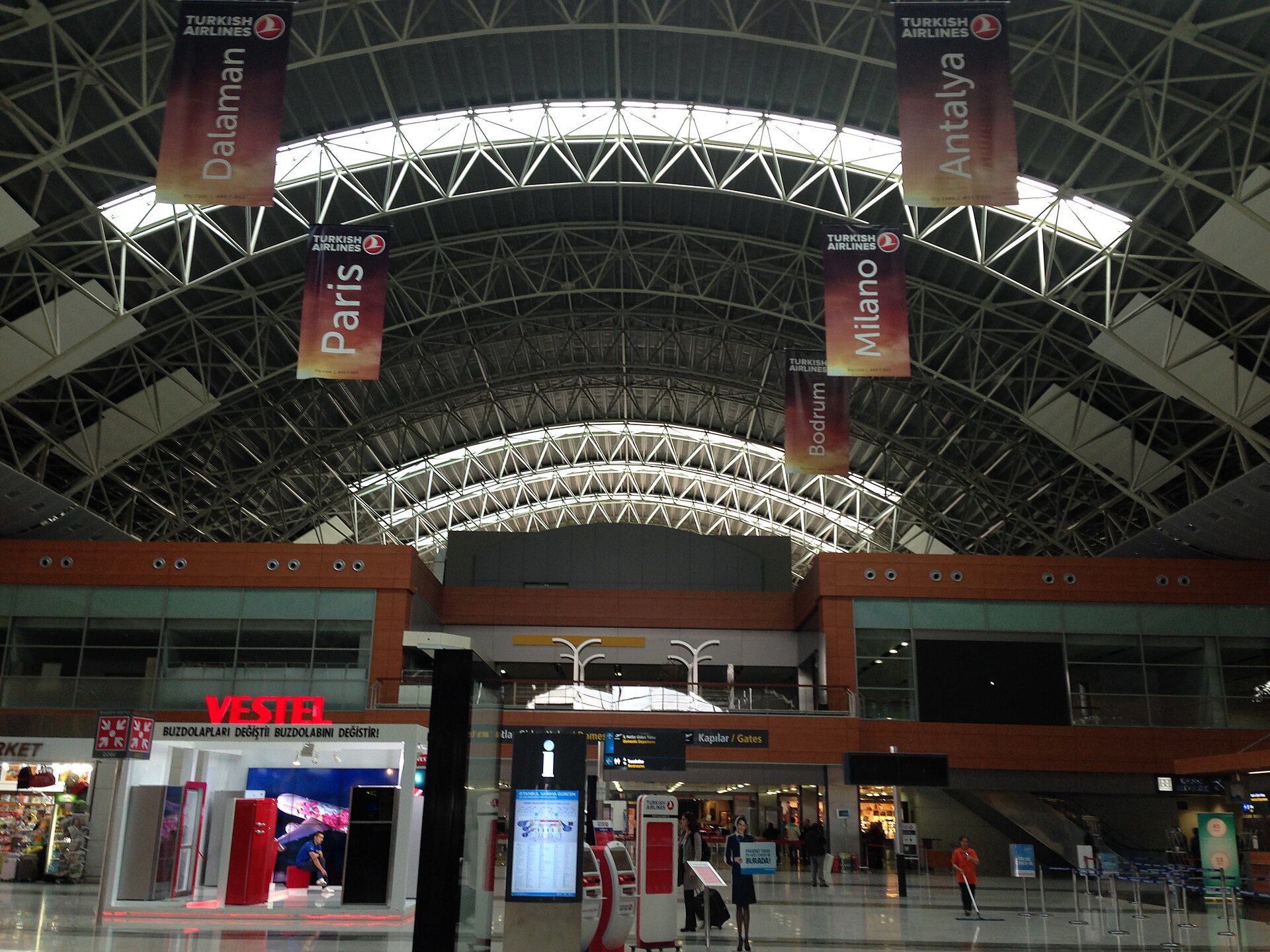 Istanbul Sabiha Gokcen Airport terminal for Tanzania connection planning