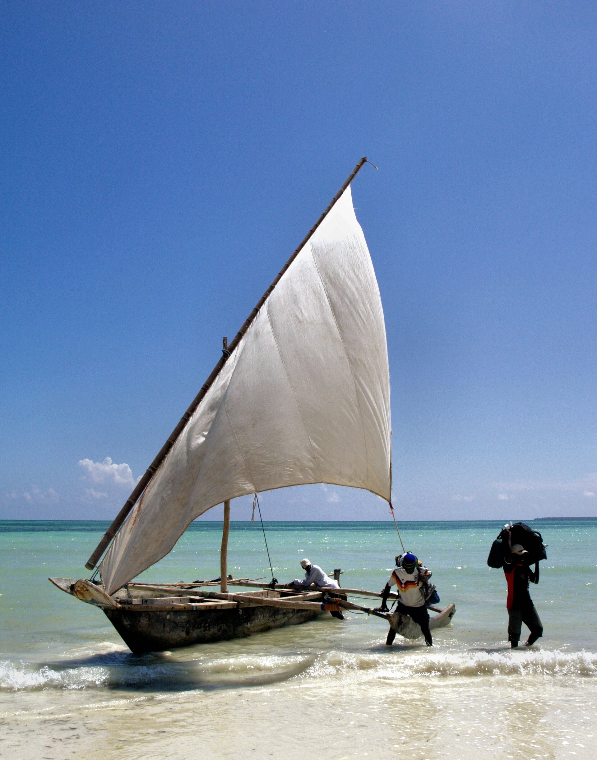 9-Day Tanzania Safari and Zanzibar Beach Experience